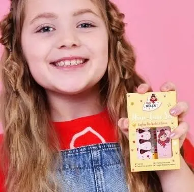 Miss Nella, pour les petites